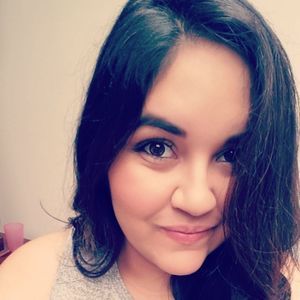 Meet your Posher, Marisa